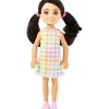 Barbie Club Chelsea Muñeca de playa, Con Vestido de Cuadros<Mattel Outlet