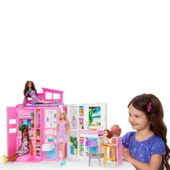 Barbie Glam Set Getaway House con 4 Áreas de Juego: Cocina, Baño, Dormitorio y TV Room<Mattel Sale