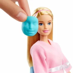 Barbie Set Día de Spa con más de 25 accesorios<Mattel Online