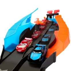 Disney Pixar Cars Pista que Brilla en la Obscuridad<Mattel Clearance