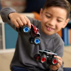 Monster Jam Marvel Spiderman vs Venom<Spin Master Clearance