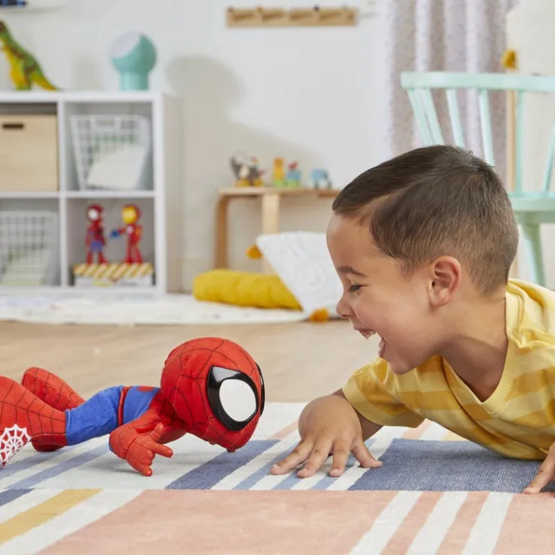 Spiderman Muñeco Spidey Baila y Gatea<Hasbro Hot